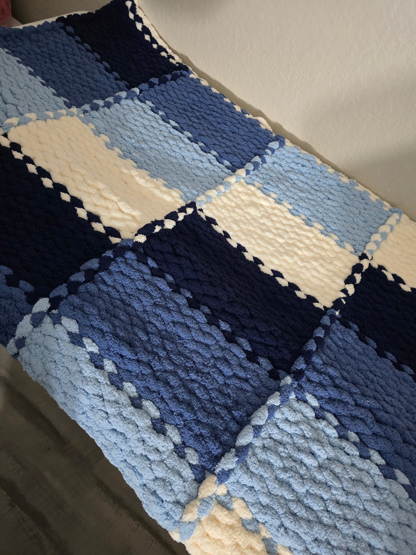 Checkered Chunky Cozy