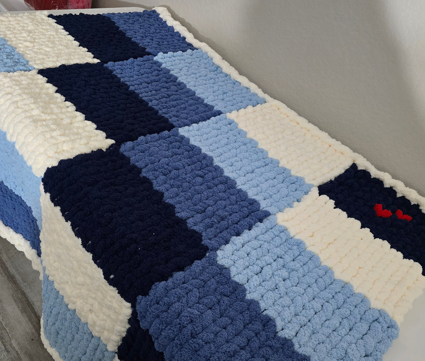 Checkered Chunky Cozy