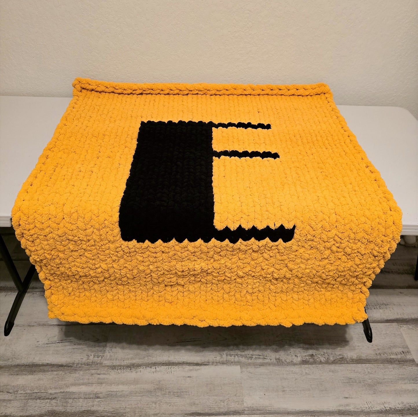 Single Initial Cozy